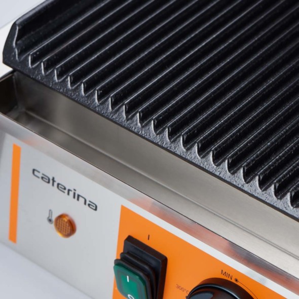 Kontakt grill podwójny ryflowany, P 3.6 kW Stalgast 742028