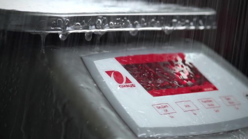Przejdź do produktu Waga pomocnicza, wodoodporna, OHAUS, zakres 6 kg, dokładność 1 g